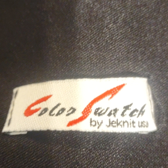 COLOR SWATCH SKIRT - Picture 7 of 8